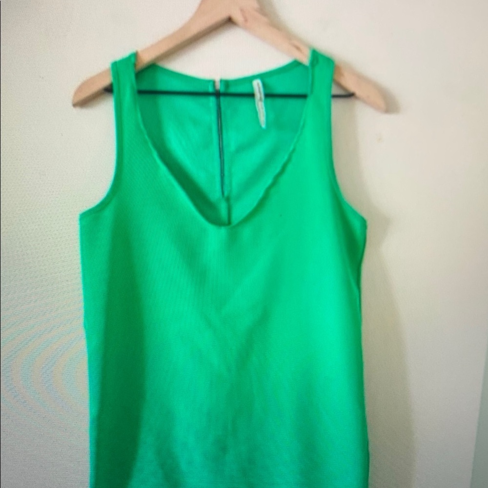 Green Sleeveless Top